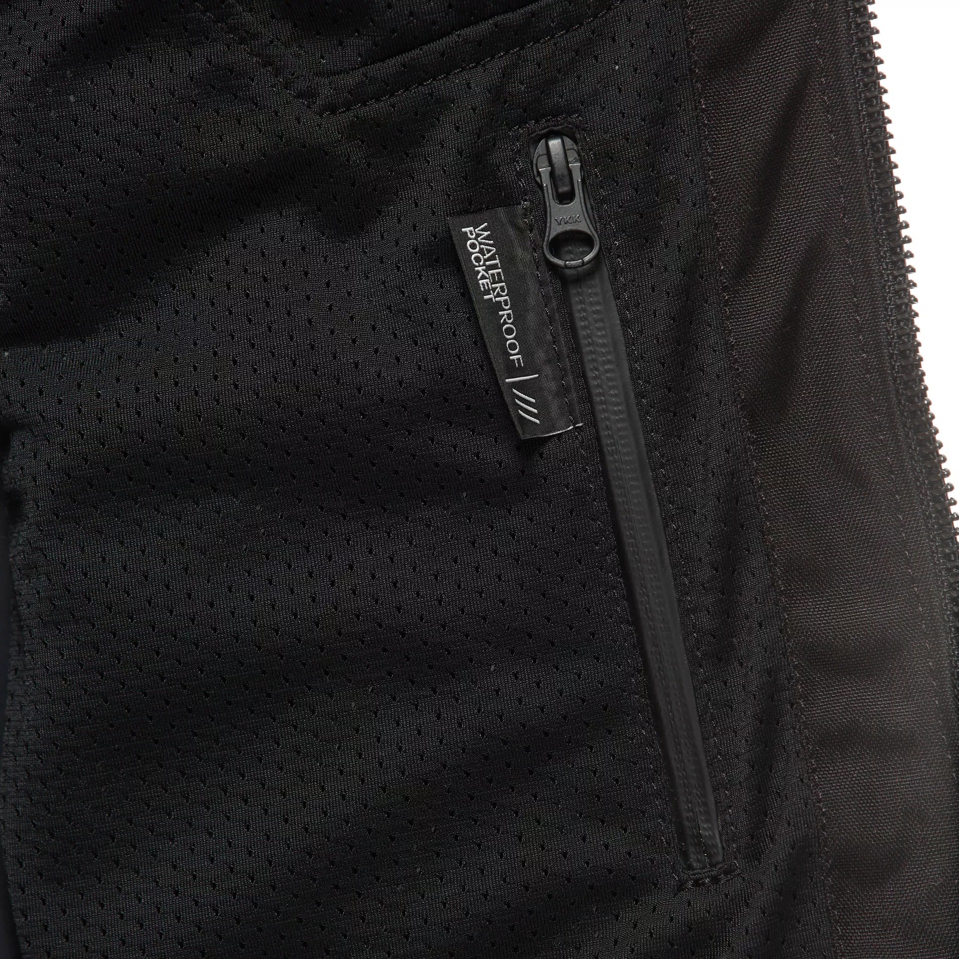 Кожаная куртка DAINESE ISTRICE QDF LEATHER JACKET