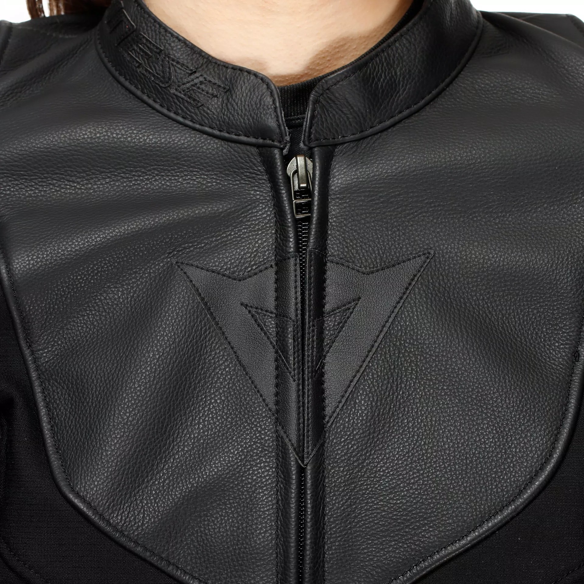 Кожаная куртка DAINESE IPERATTIVA LEATHER-TEX JACKET WMN